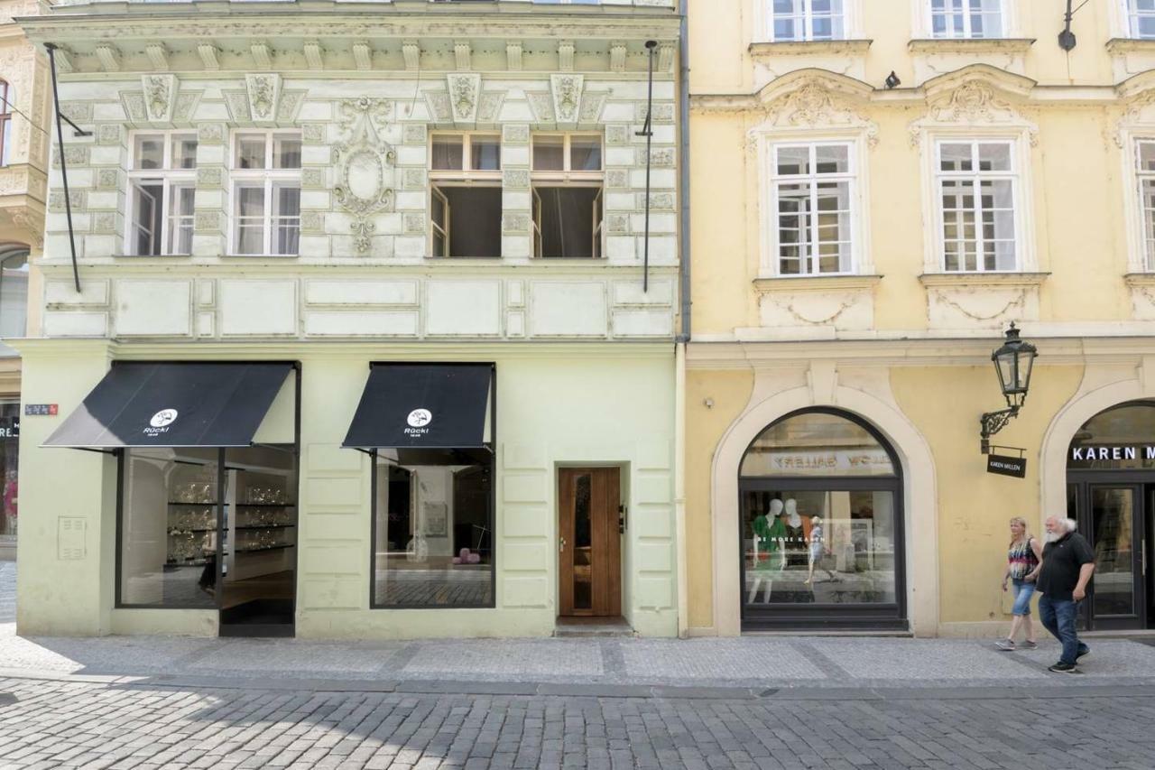 Stylish, Light-filled In The Historic Center * Praha