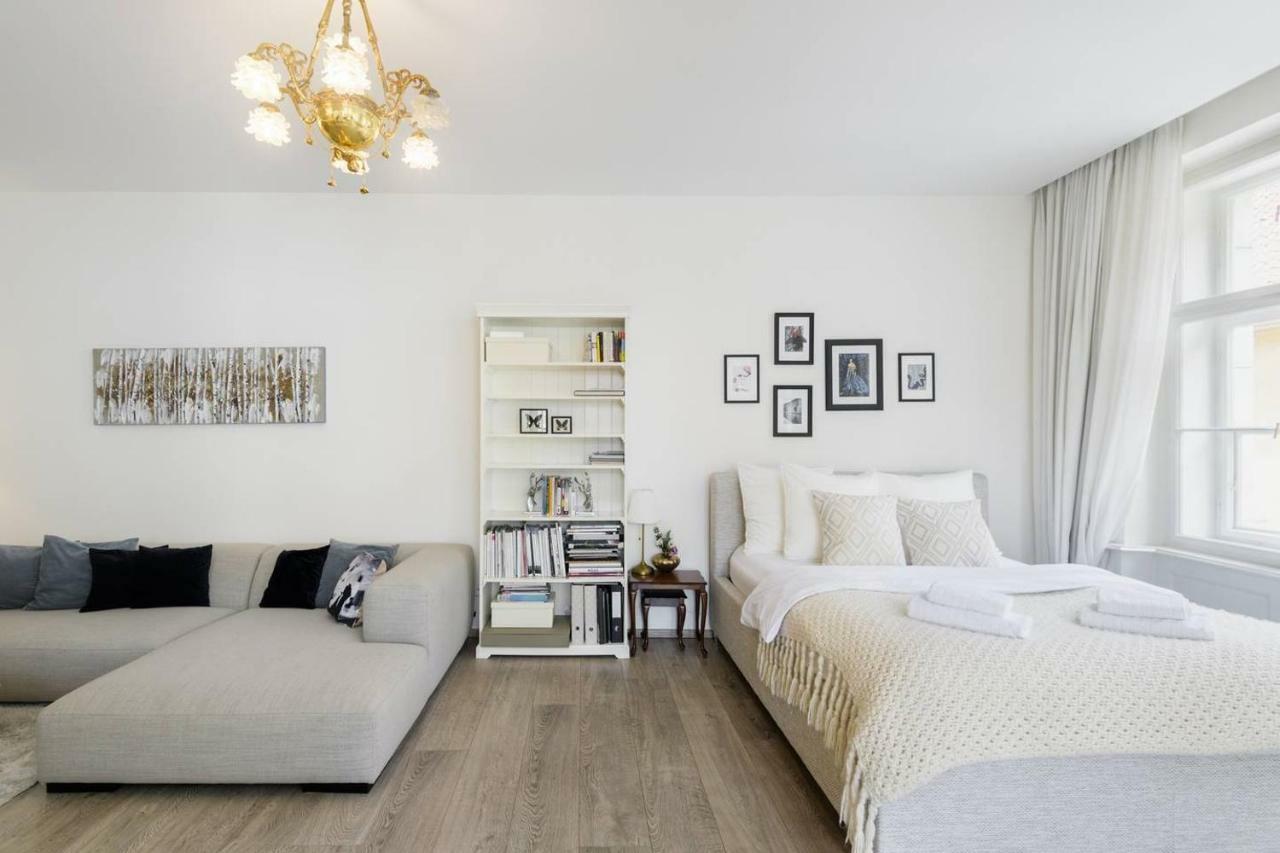 Apartmán Stylish, Light-filled In The Historic Center Praha