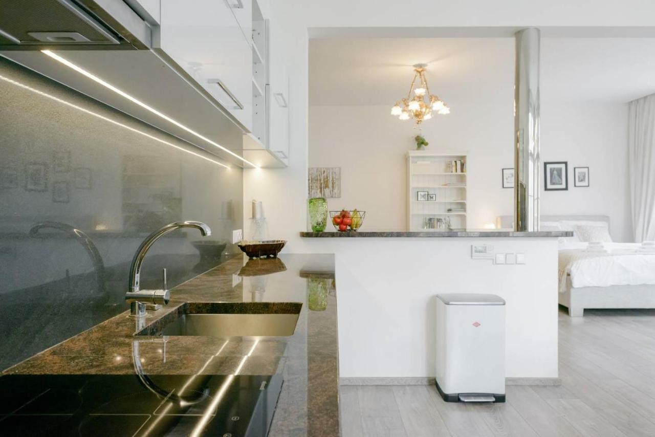 Apartmán Stylish, Light-filled In The Historic Center Praha